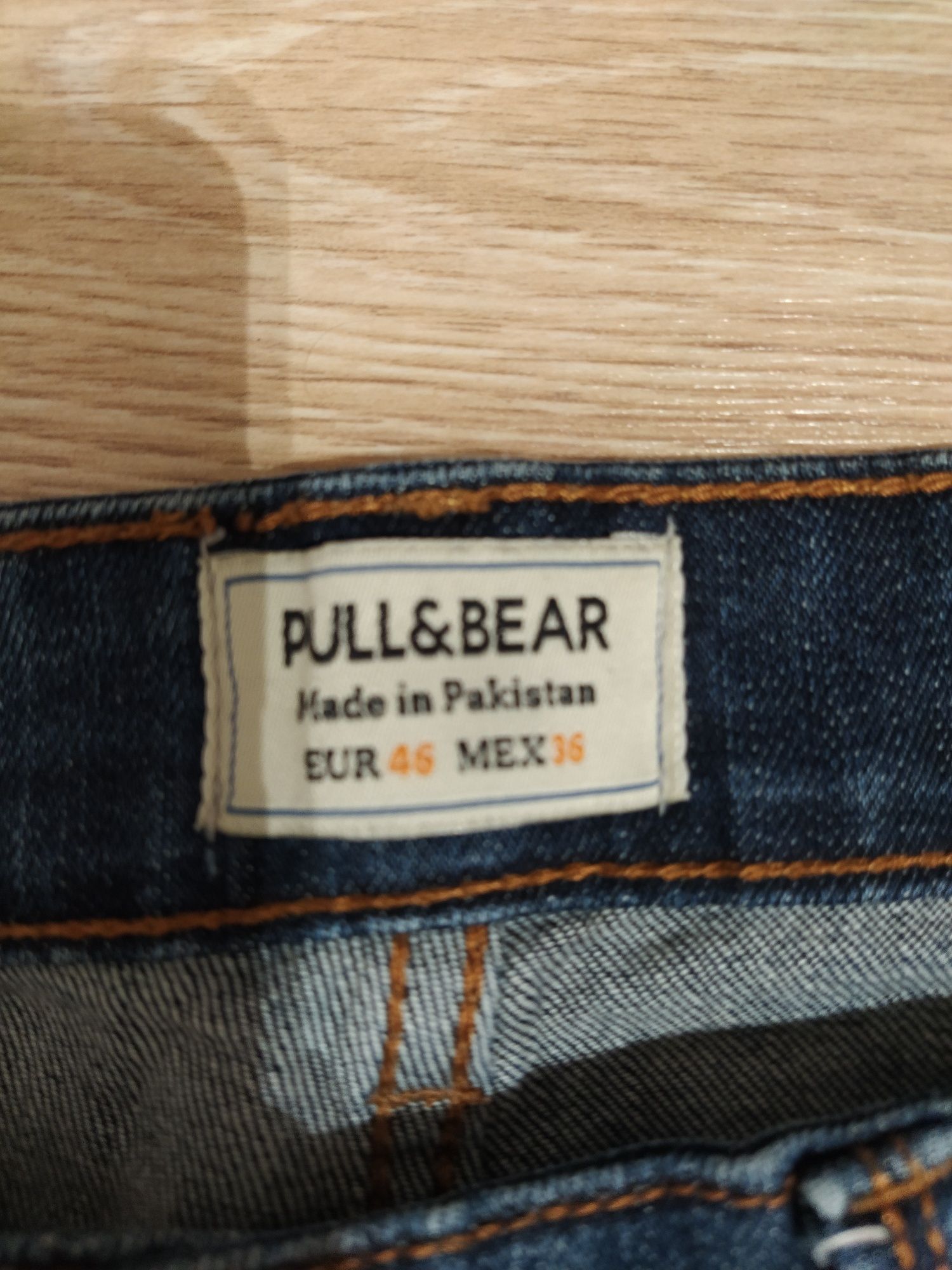 Spodnie jeansowe pull bear 45