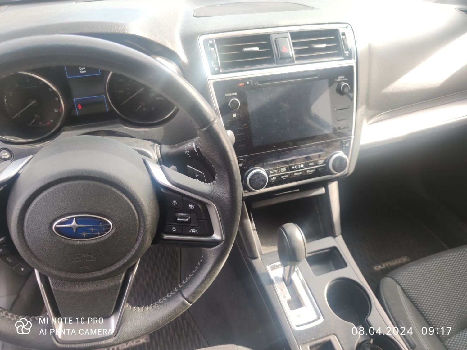 Subaru Outback premium 2019 2.5 4*4  бензин
