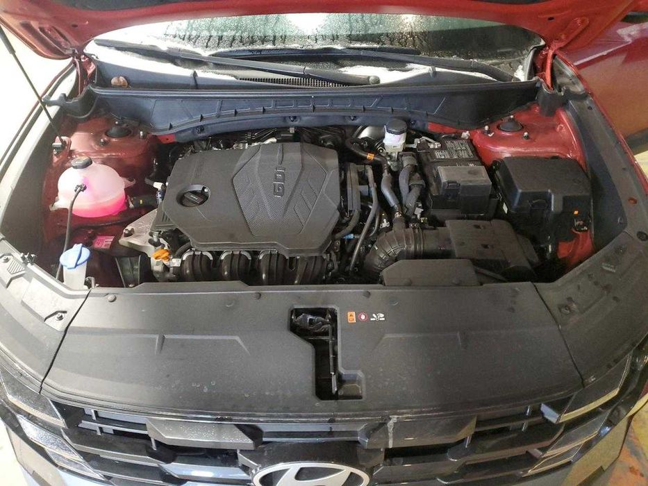 Продам авто Hyunday Tucson 2025 SEL red, Америка FWD