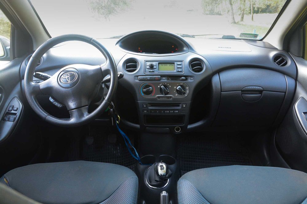 Toyota Yaris 1.4 D-4D, 2005, 5 drzwi, alu felgi