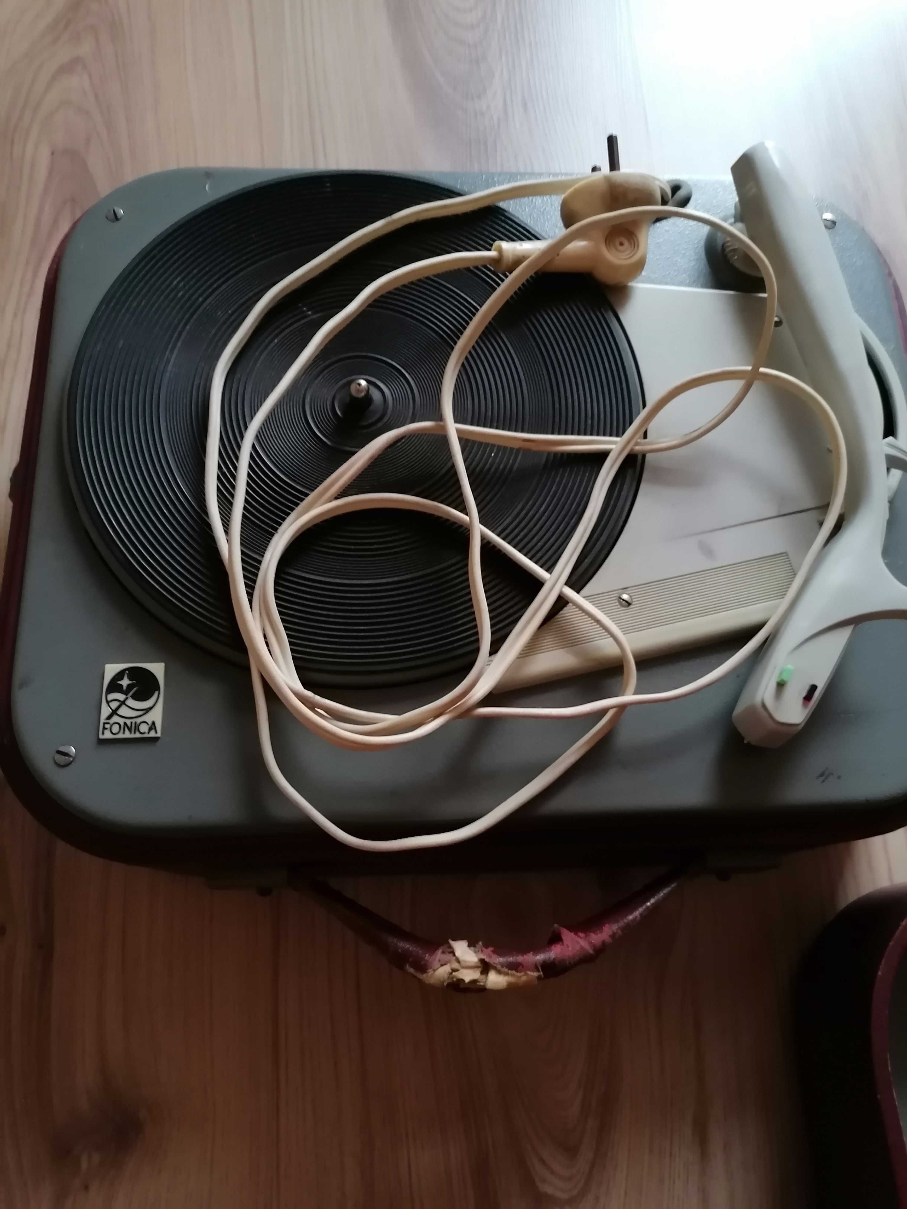 Gramofon fonica z PRL - u.