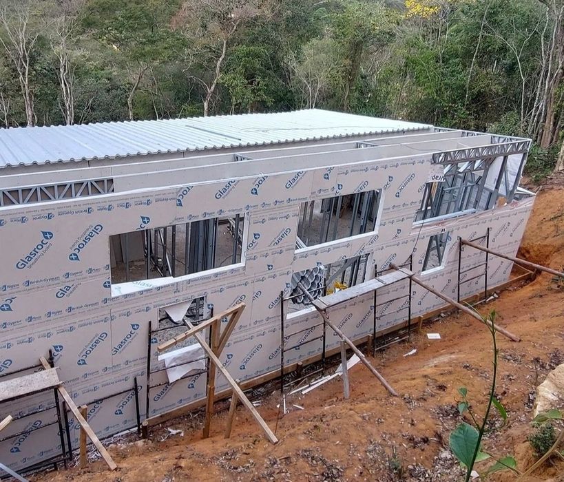Remodelacoes, LSF