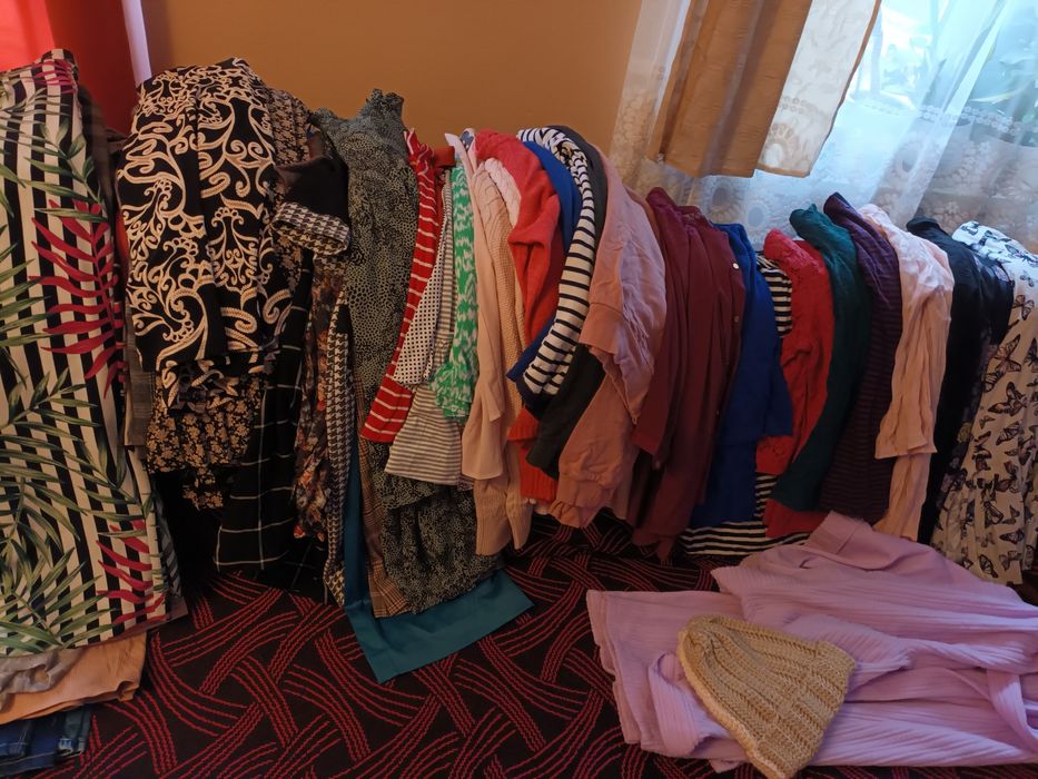 Paka  ubrań rozmiarze 38