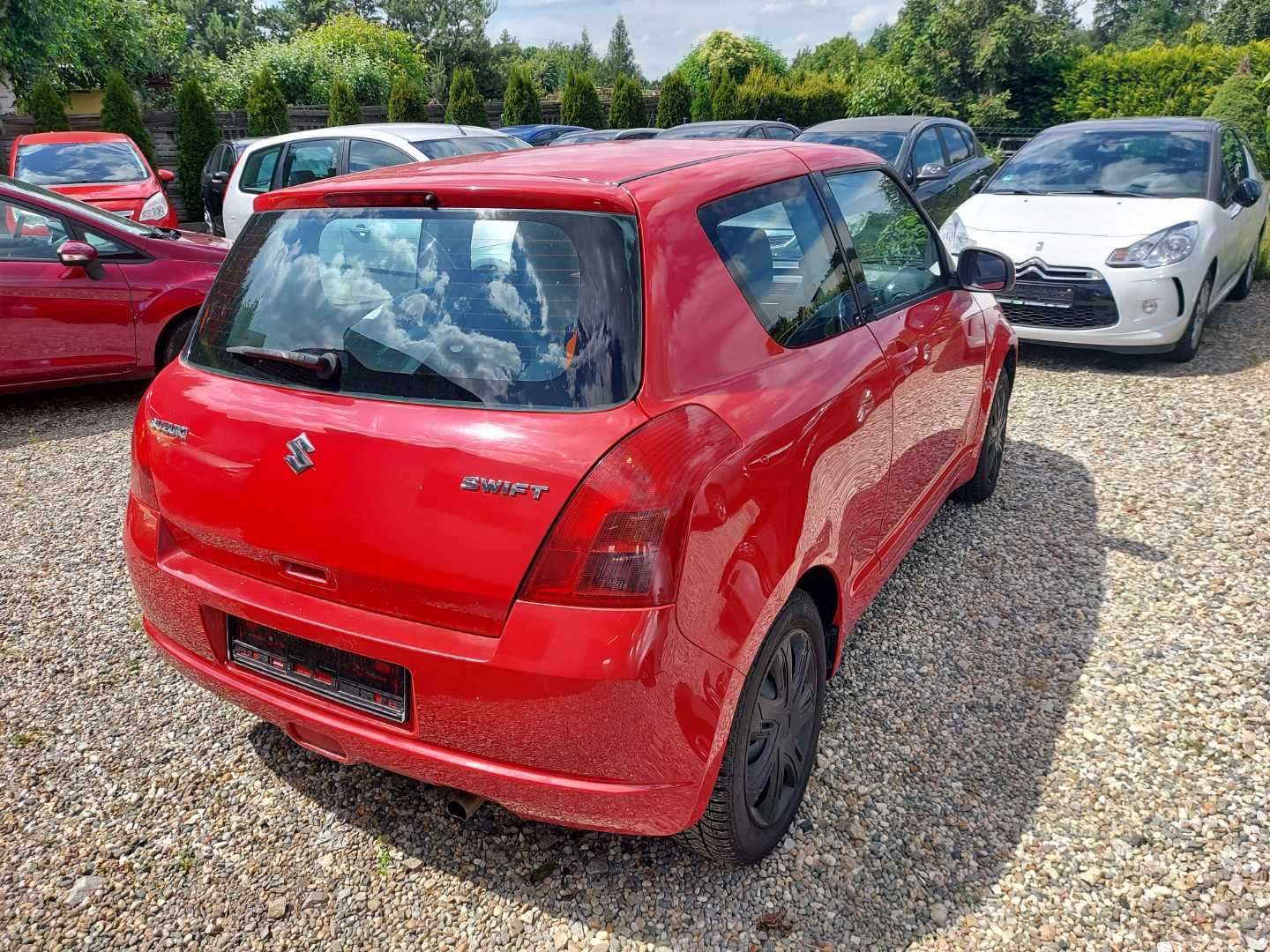 suzuki swift 1.3/klima/po oplatach