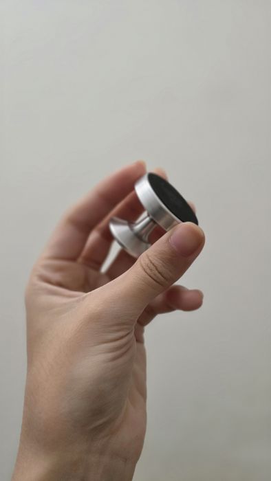 Suporte p/ telemóvel magnético