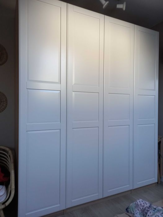 Montaż , składanie mebli , skręcanie mebli , ustawianie mebli