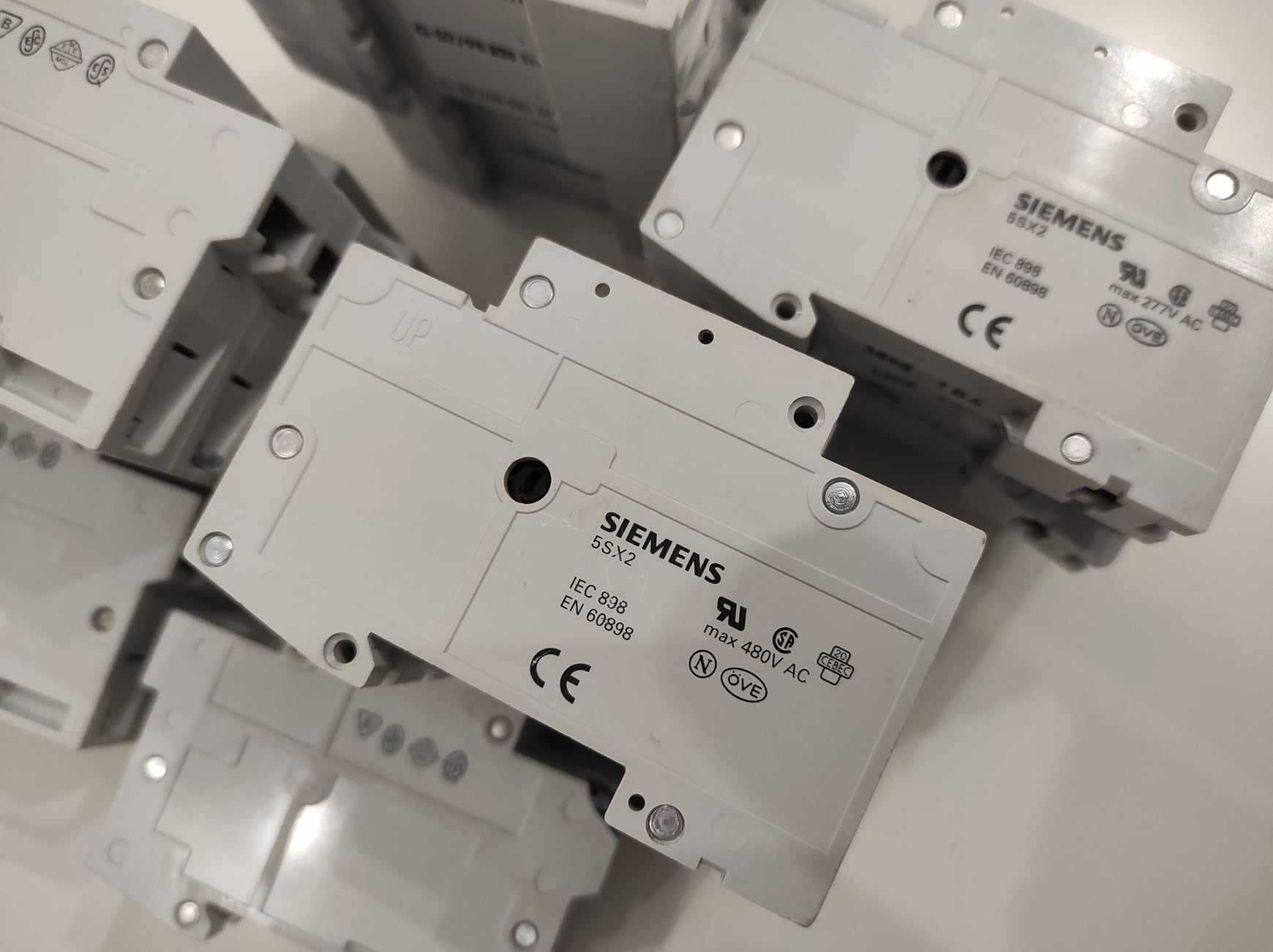 Wyłączniki nadprądowe SIEMENS, 10 szt.