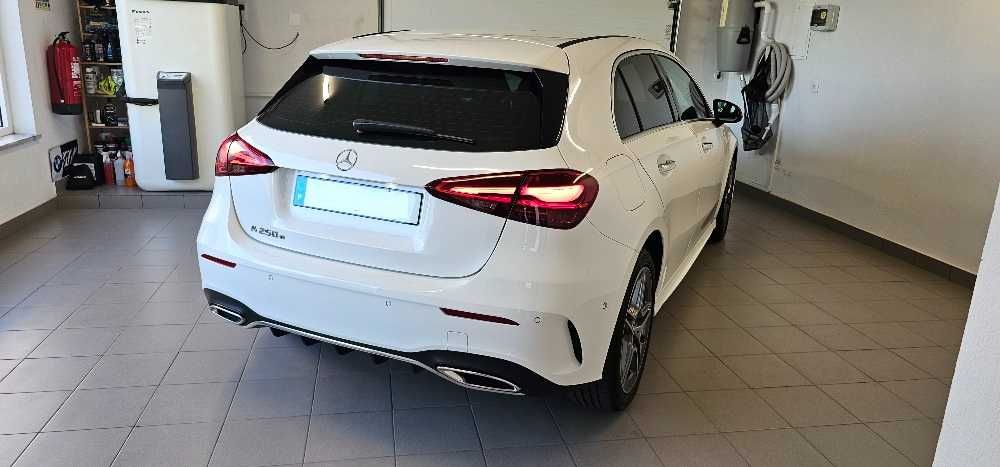 A250e AMG Advanced *2024* Multibeam* Volante Aquecido*
