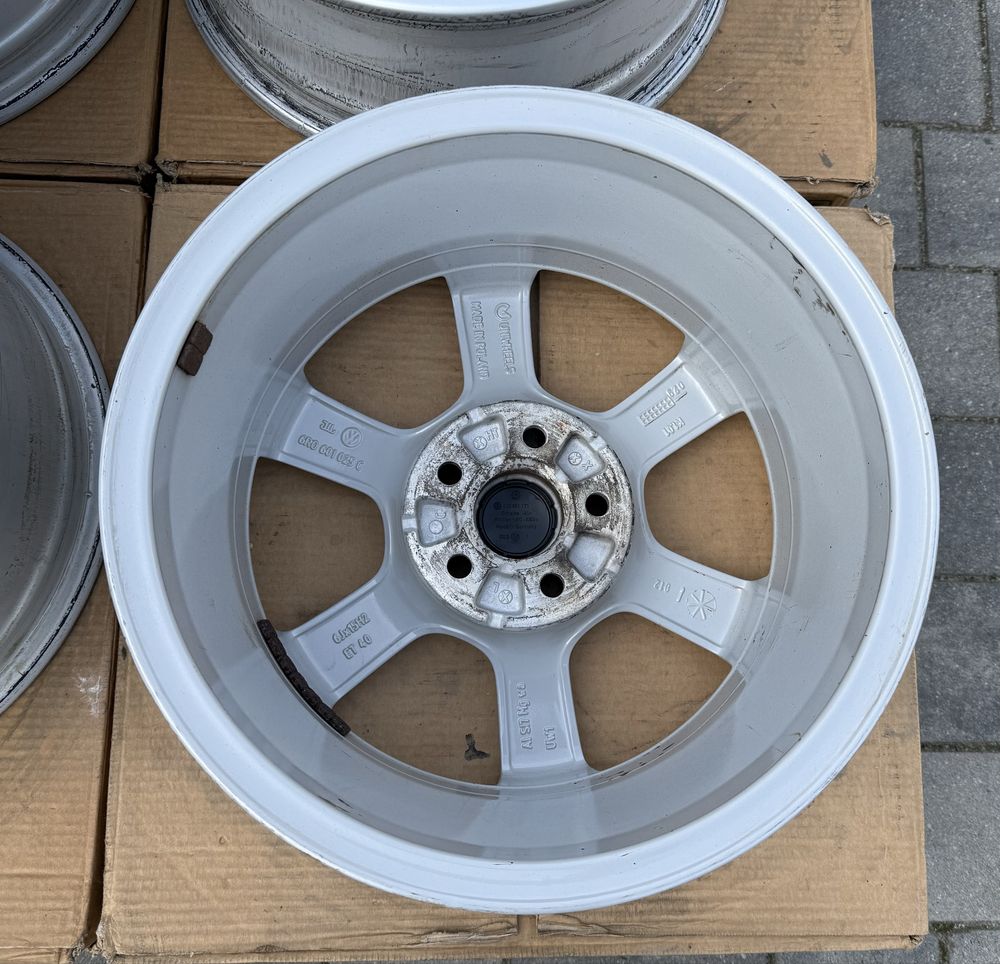 Oryginalne Felgi Volkswagen 15” 5x100 Polo T-cross Bora Golf Skoda