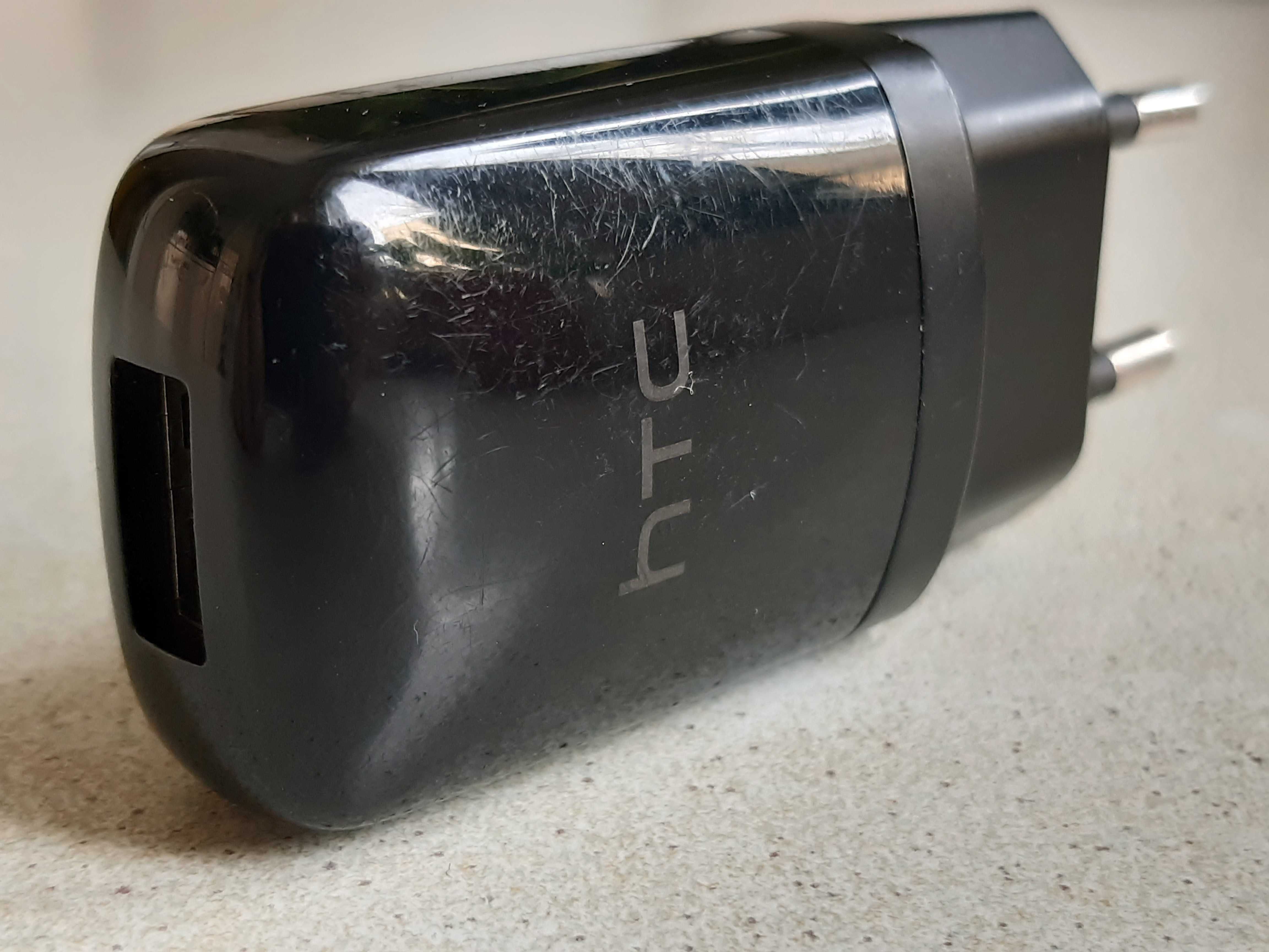 Ładowarka sieciowa czarna HTC  1 A   5 V