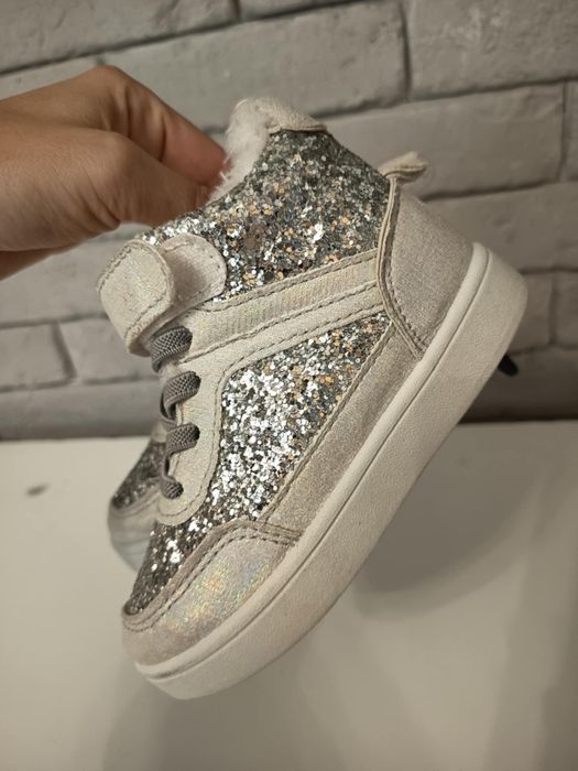 Nowe buty ocieplane za kostke brokatowe 24