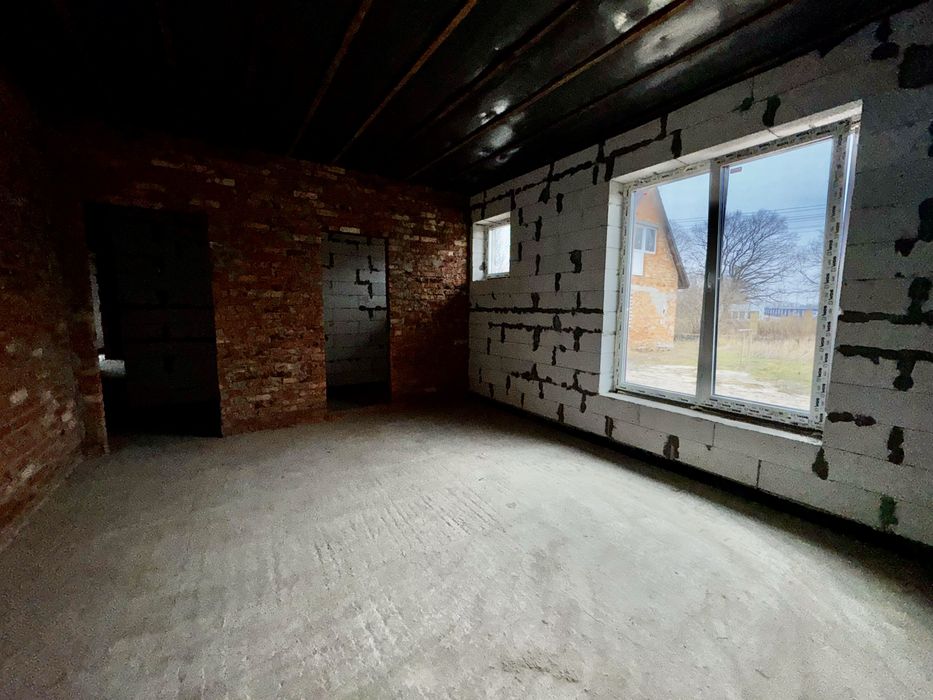 Будинок в передмісті Черкас