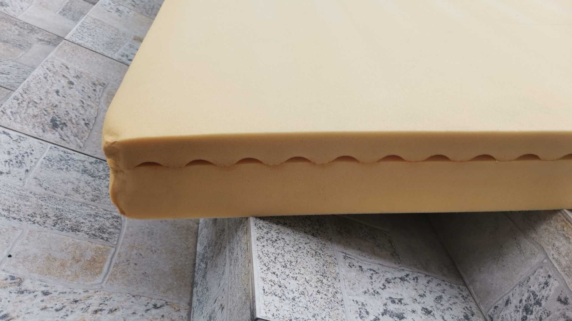 materac piankowy poliuretanowy 140 cm Ikea Malfors
