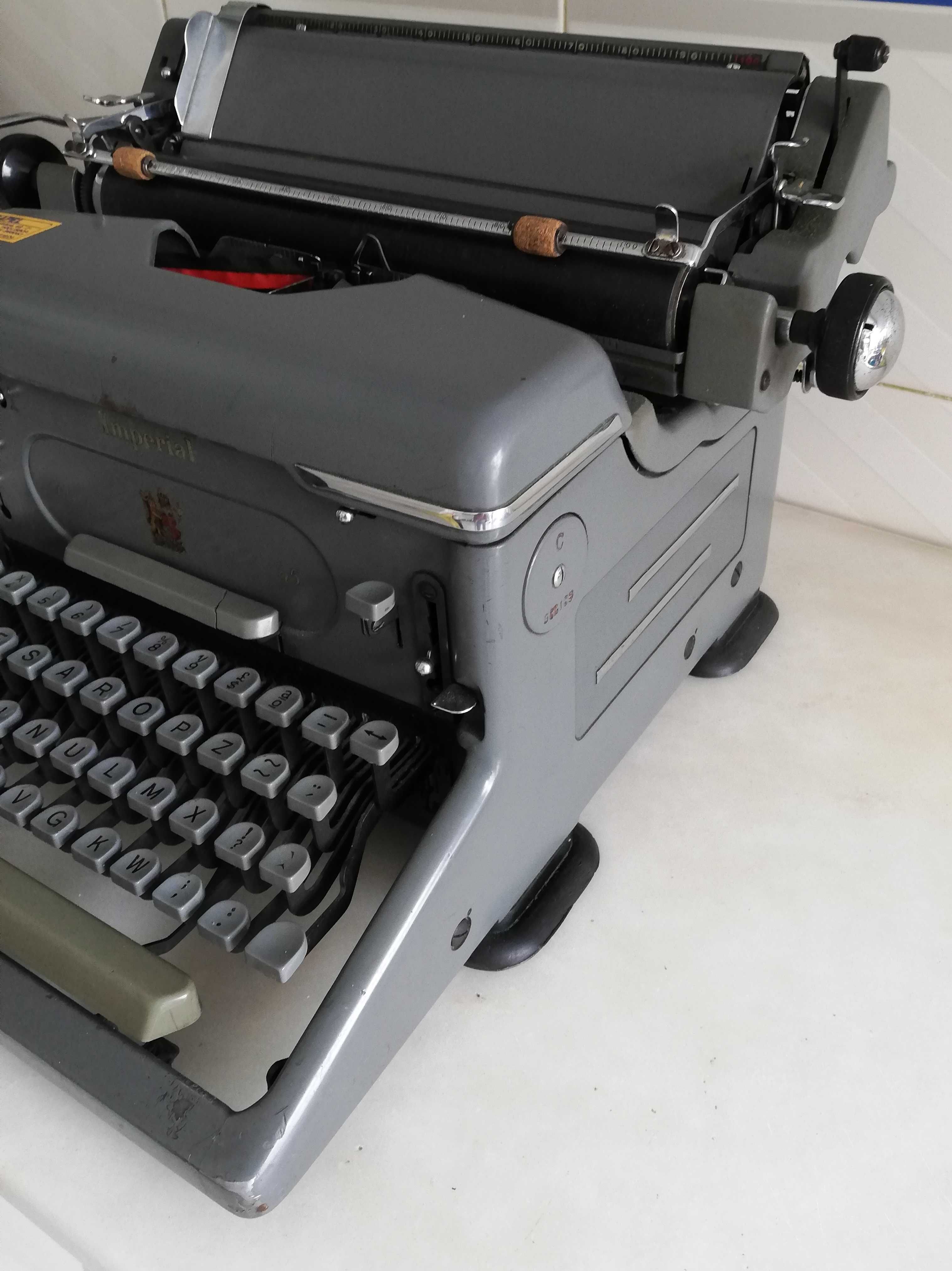 Máquina de escrever IMPERIAL 65 - vintage typewriter