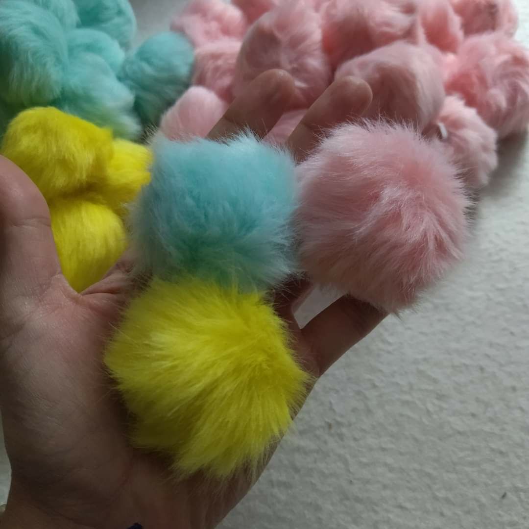 Conjunto de 20 pompons
