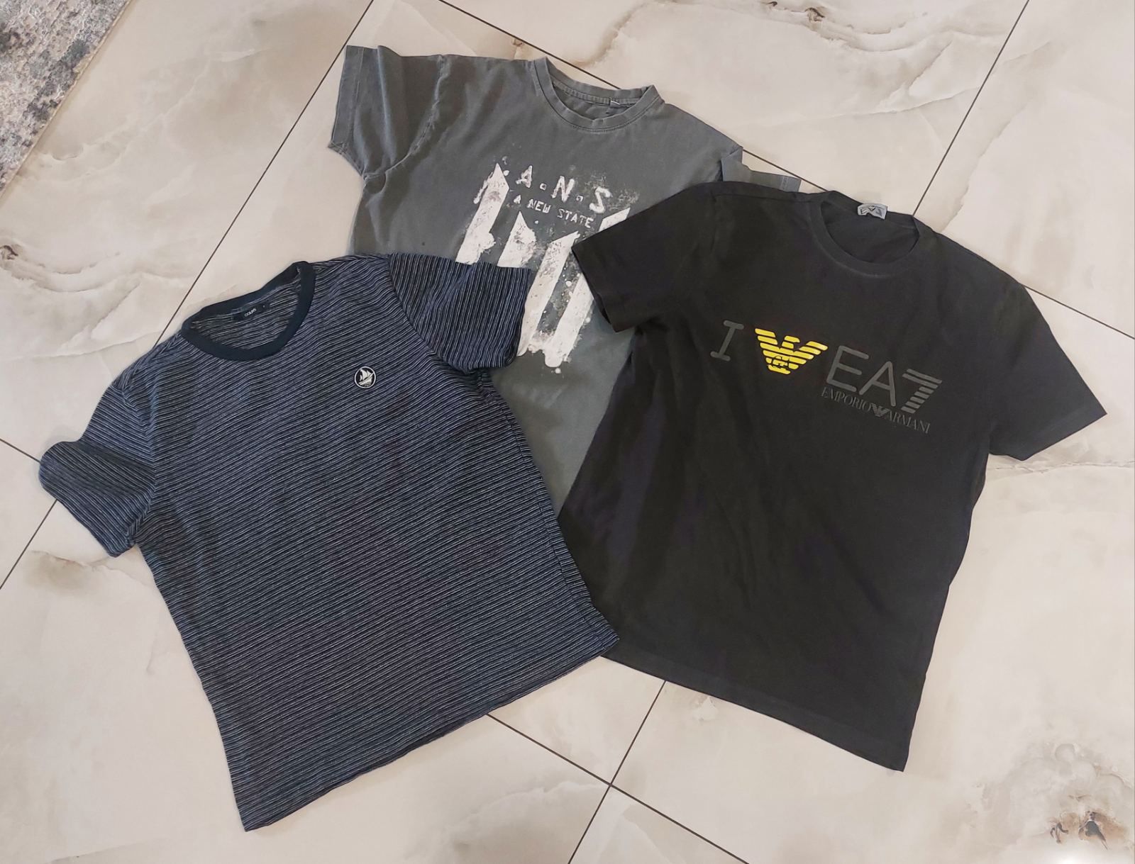Мужская футболка .Футболка  Armani . 3 шт за 600 грн . Футболка