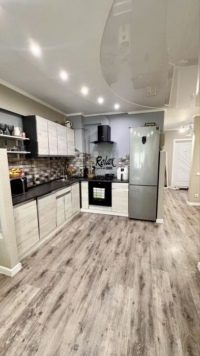 Продам квартиру  новострой проспект Независимости