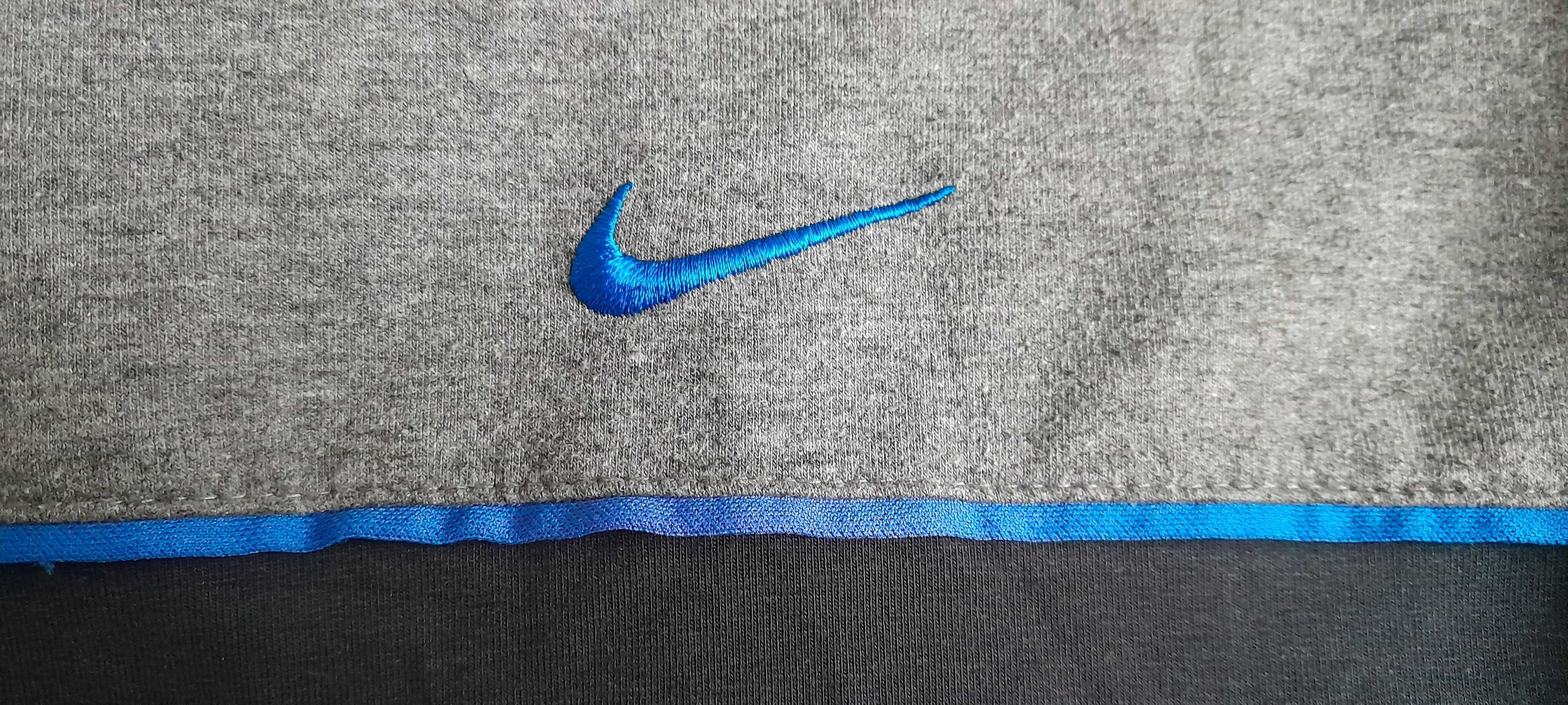 bluza NIKE rozm. 175 ( XL ) + GRATIS