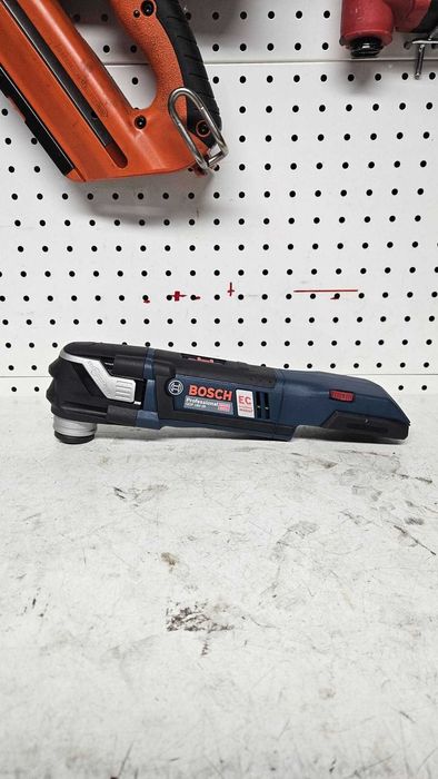 Narzędzie wielofunkcyjne BOSCH GOP 18V-28 bez aku