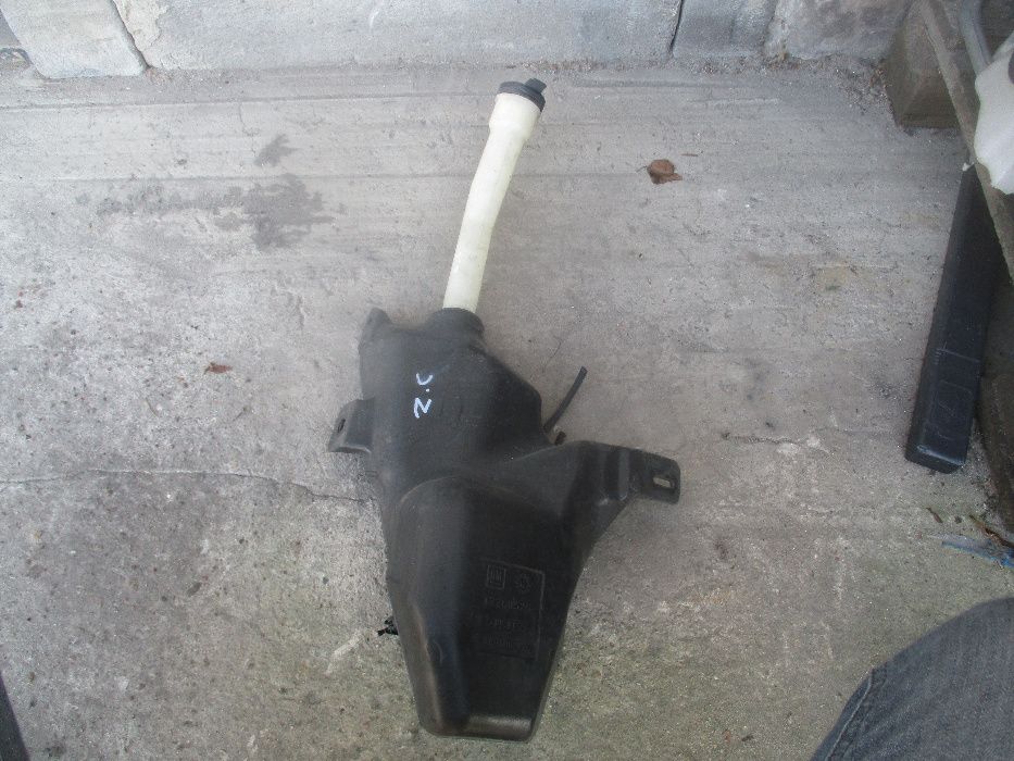 Opel Zafira C zbiornik zbiorniczek spryskiwaczy Kompletny