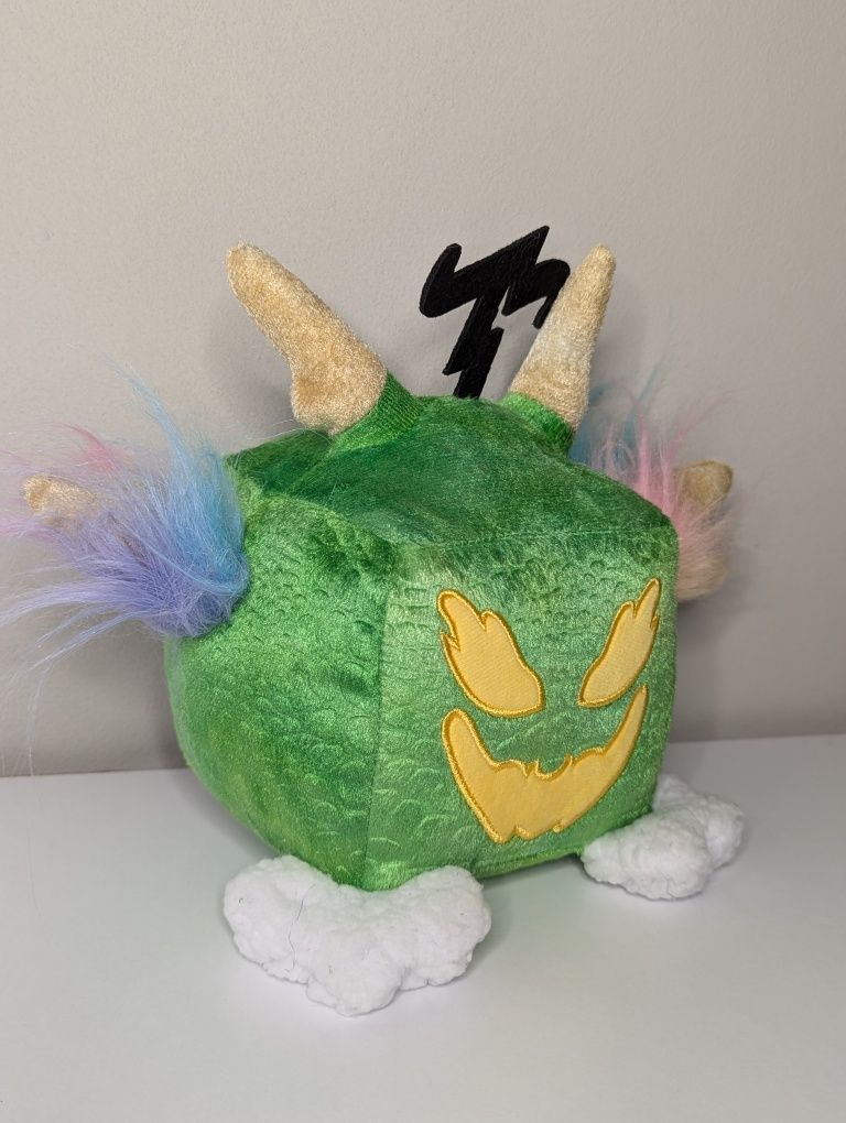Yeti, Dragon, Kitsune.  Йеті, Дракон, Кіцуне. Blox Fruits Roblox. Єті.