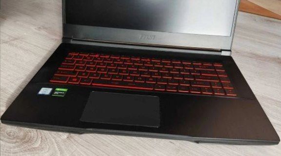 MSI TOP Laptop do gier GTX 1650 4GB | DDR4 | SSD