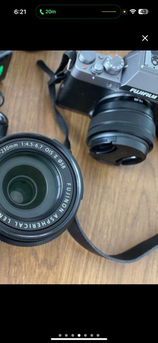 Fujifilm XT100 com objetivos 15-45 e 50-253