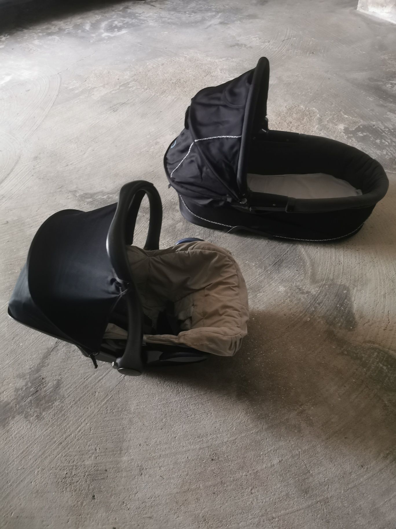 Carrinho trio de bebé