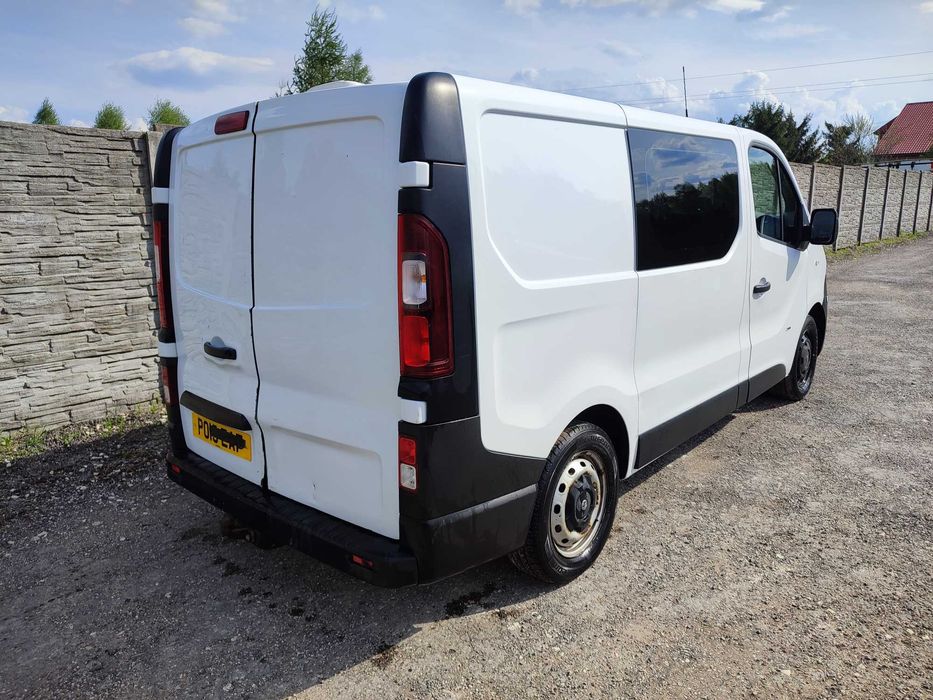 OPEL Vivaro  2015 Rok 1.6 Diesel  Anglik klima