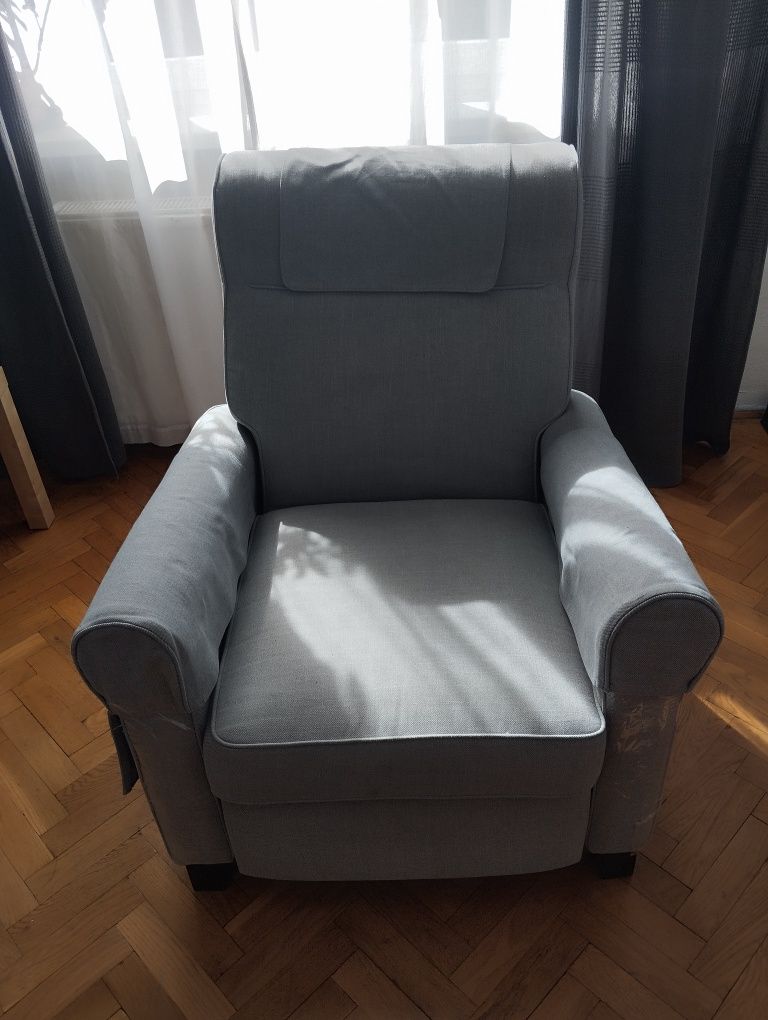Fotel ikea muren