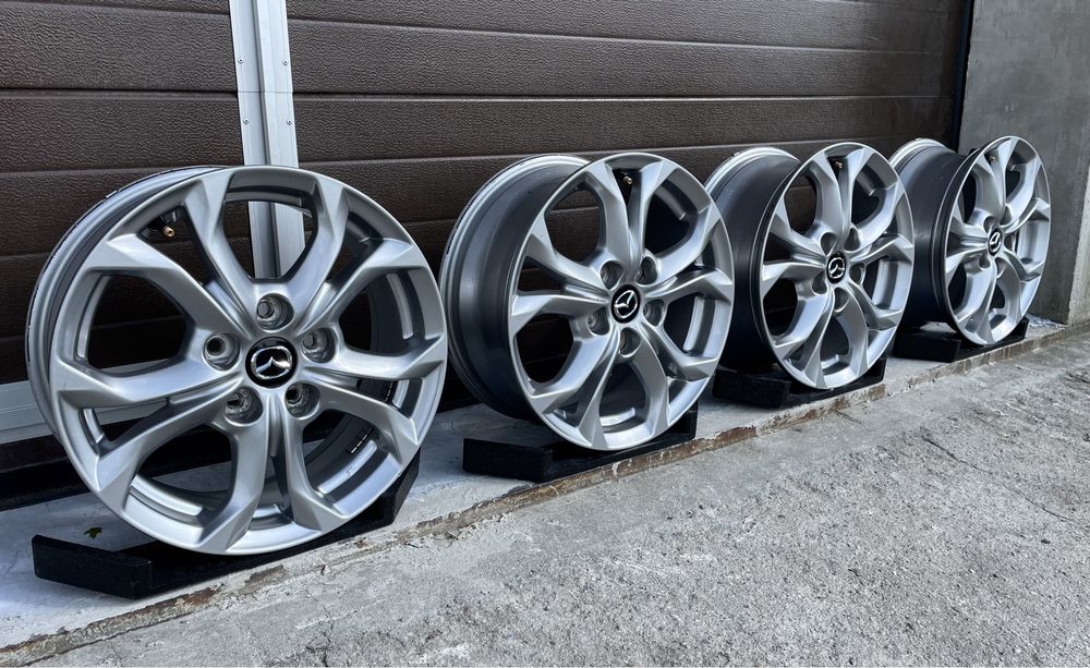 4x felgi aluminiowe 5x114,3 r16 et50 6,5J Mazda Oryginał 16”