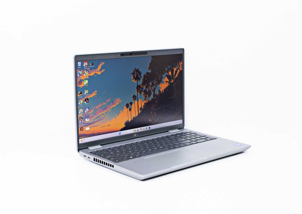 Dell Latitude 5521 Core i7-11850H/ RAM 16 Gb/ SSD 512 Gb/ 15,6" FHD