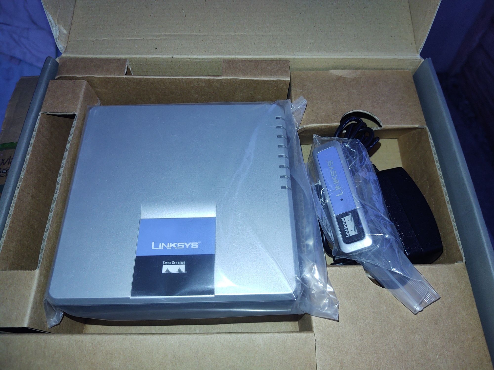 Bramka VoIP LinkSYS  SPA400 F-Vat