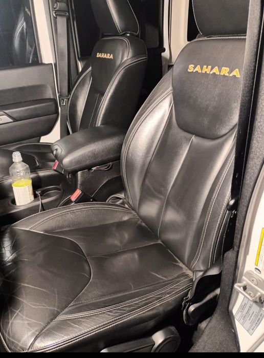 Wrangler 4x4 • Automat • Skórzana tapicerka • LPG • Hak