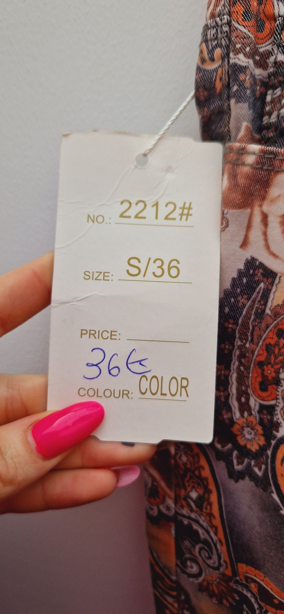 Spodnie skinny slim dopasowane rurki z orientalnym wzorem