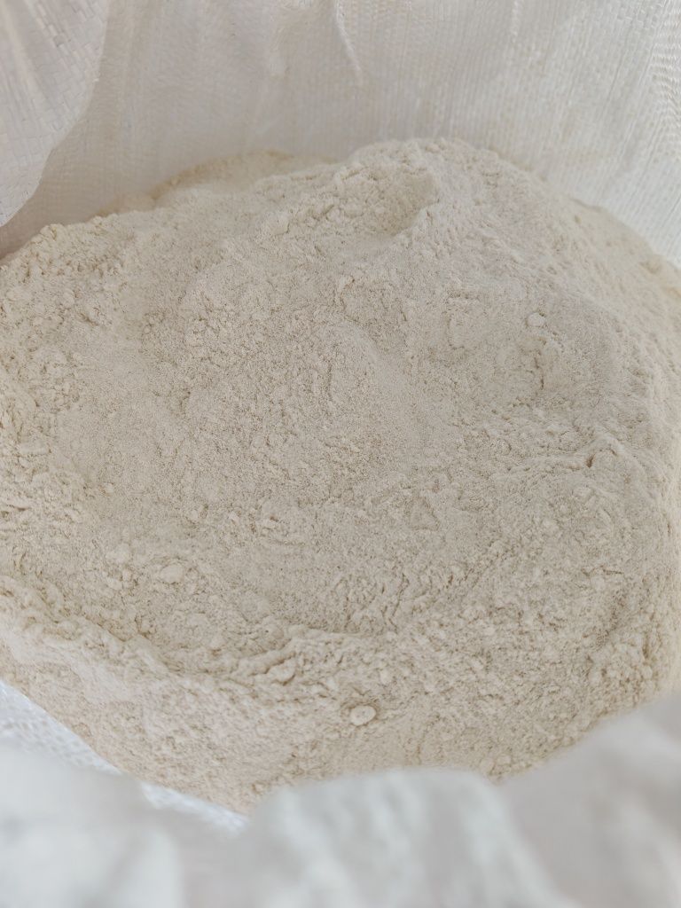Mąka pszenna. 100 % naturalna