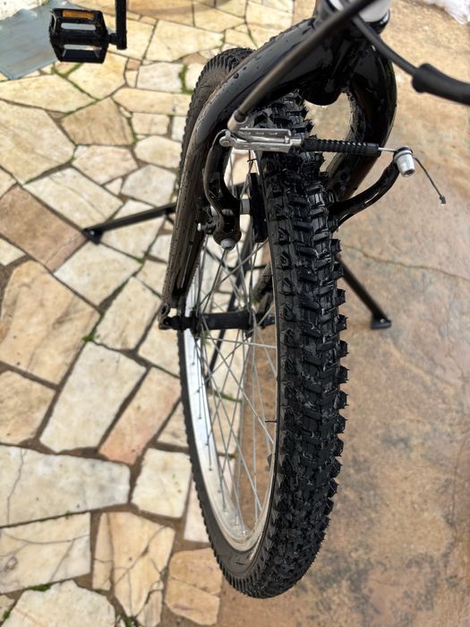 Bicicleta BTT roda 24” - ROCKRIDER como nova