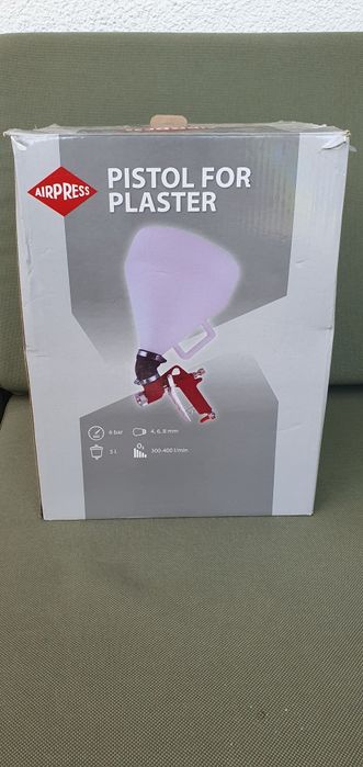 Pistolet do tynków i farb