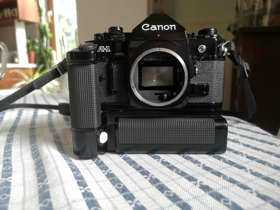 Canon A1  z motorem MA (motor Driwe MA)