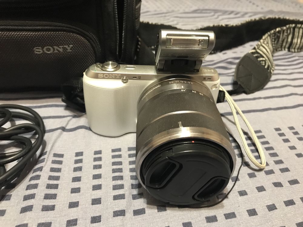 Продам фотоаппарат SONY NEX-C3