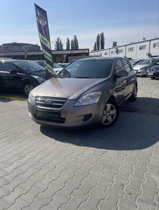 Kia Cee'd 1.6b//LPG// 121 KM// oszczędny// klima// opłaty// zamiana