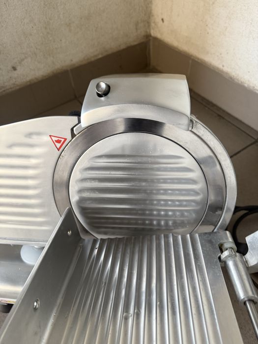 Слайсер Професійний Goodfood HBS-220