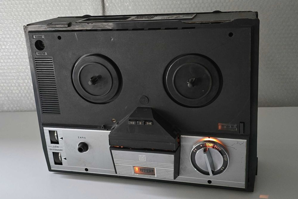 Magnetofon szpulowy ZK120, ZK140T