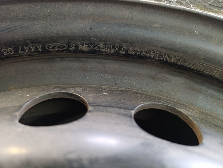 Koła zimowe 4x100 Fiat Grandę Punto 205/55 15cali