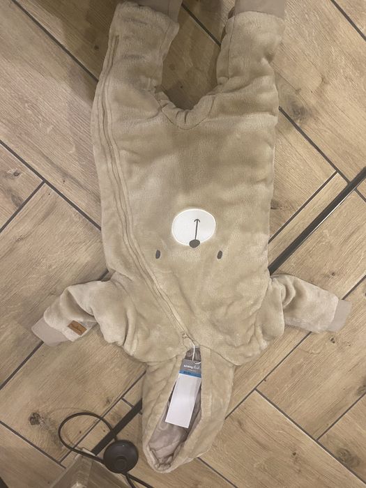 Nowy kombinezon zimowy