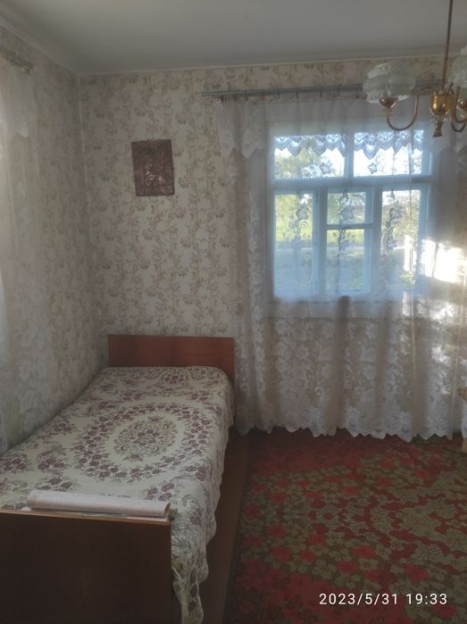 Продам будинок в селі (13км до Острога/22км до Нетішина)