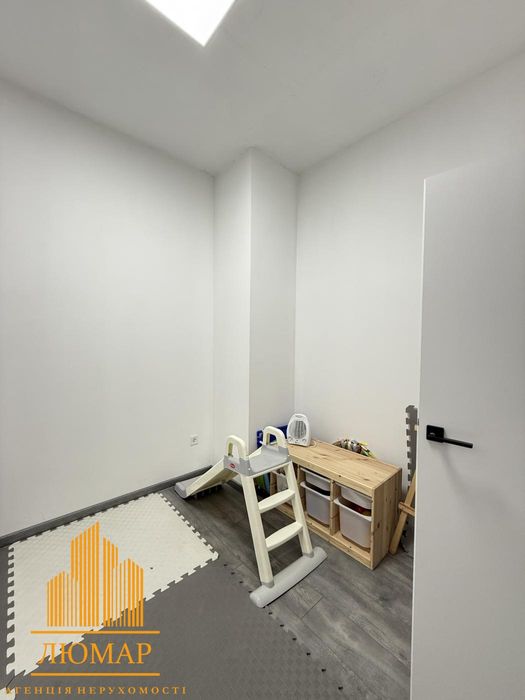 Оренда комерційного приміщення, новобудова, 10 хв до центру.