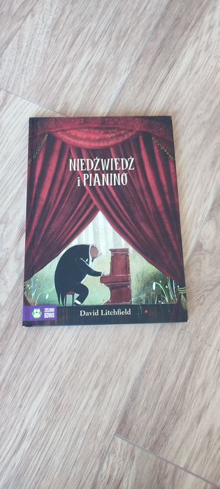 Książka dla dzieci, Niedźwiedź i pianino
