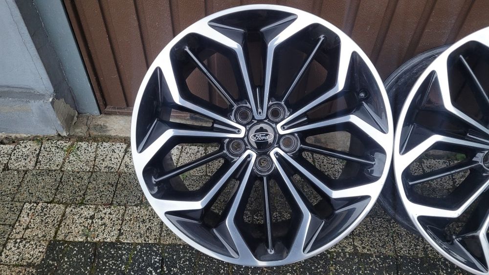 18" Ford  St-line oryginal 5x108  8j et55 Focus Mondeo S-max