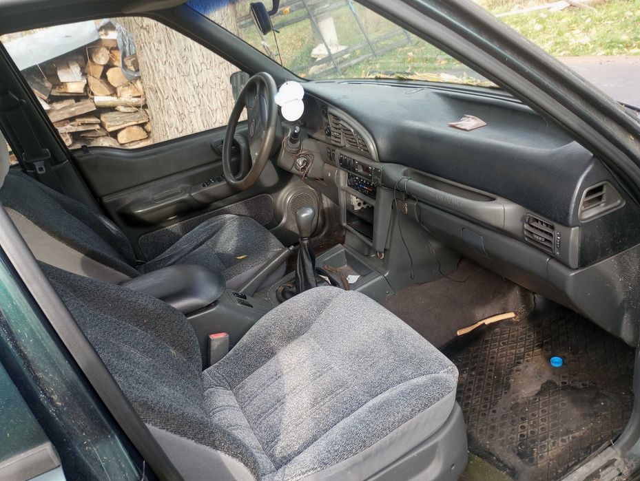 SsangYong Musso 2,9 D silnik mercedes